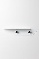 Prateleira Desalinhada com Pendurador