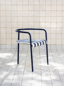 Cadeira Três Pontos Estofada - assento listrado azul